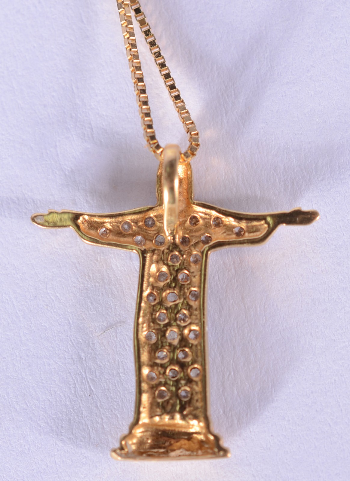 Colar com pendente de Cristo de ouro 18 k., contraste 750 mls. (Por... - foto 3 de 7