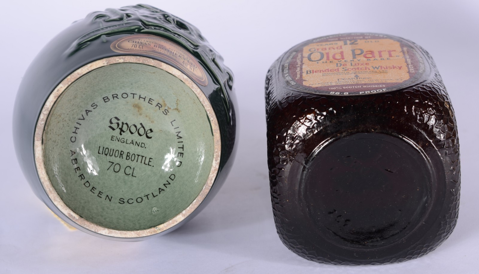 Duas garrafas de Whisky, sendo uma Old Parr - 12 years e outra Royal... - foto 5 de 8