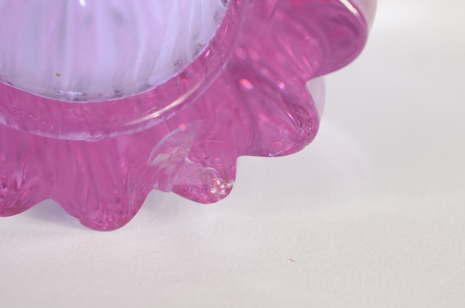 Par de vasos de cristal gomado na cor lilás. Alturas diferentes, o... - foto 4 de 4