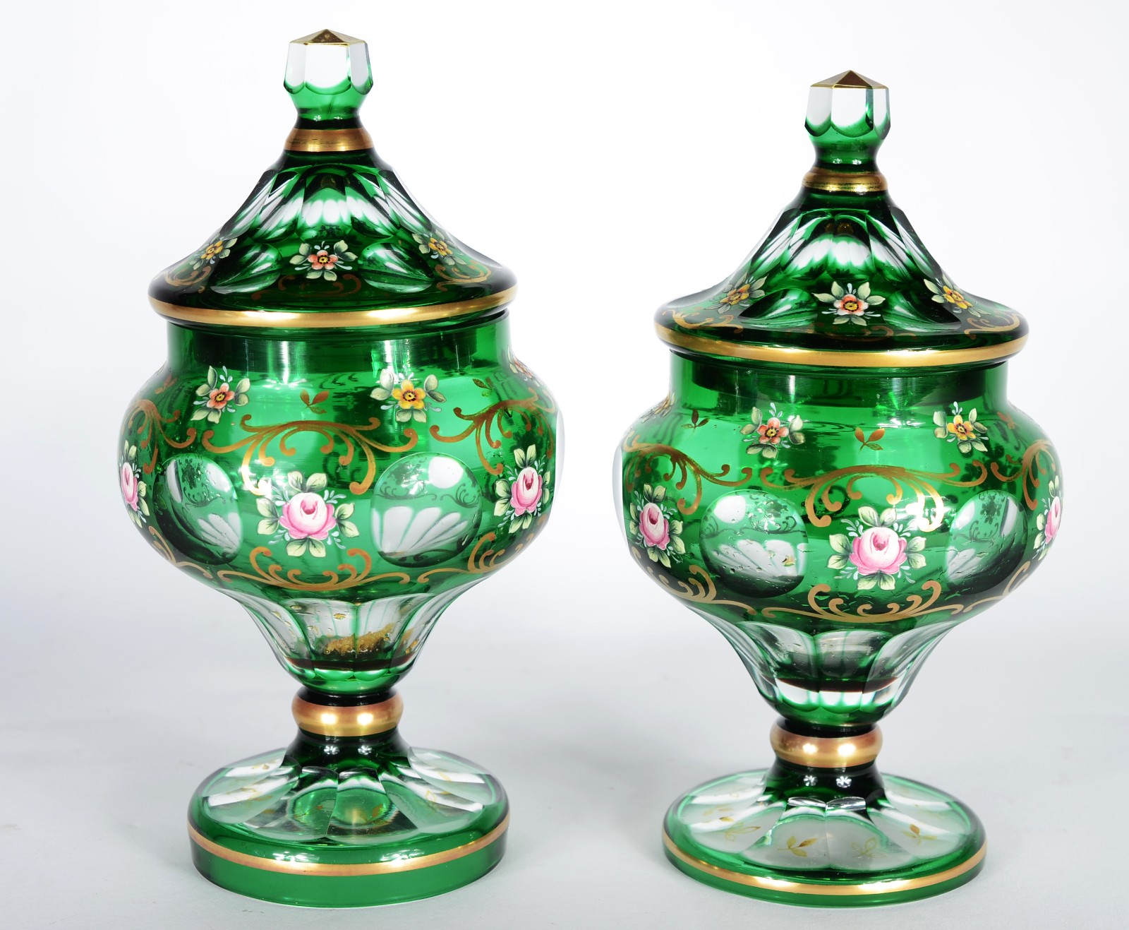 Par de bombonieres de cristal europeu doublé verde com flores... - foto 1 de 6