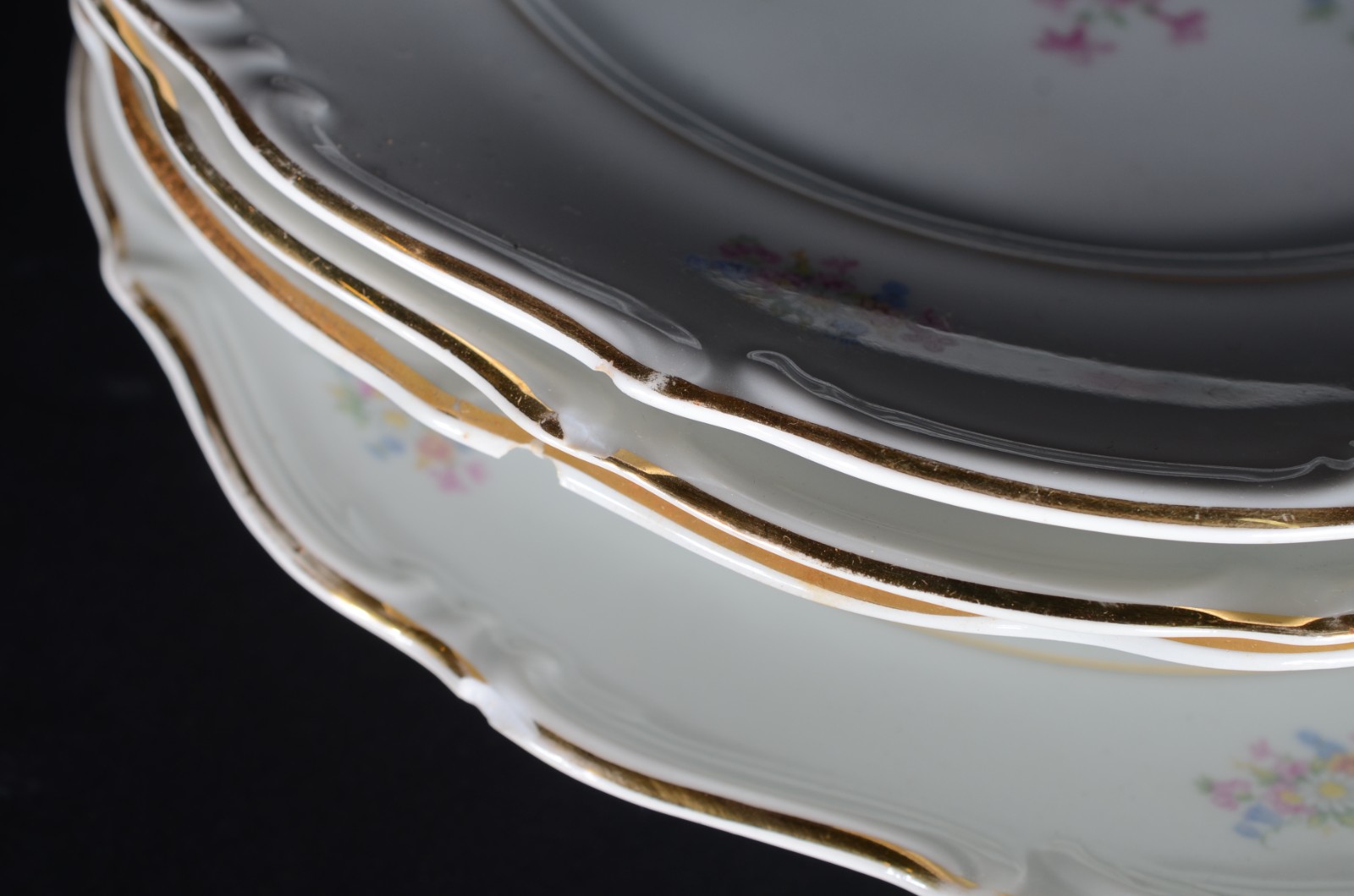 Serviço de jantar de porcelana polonesa, decoração floral em... - foto 9 de 9