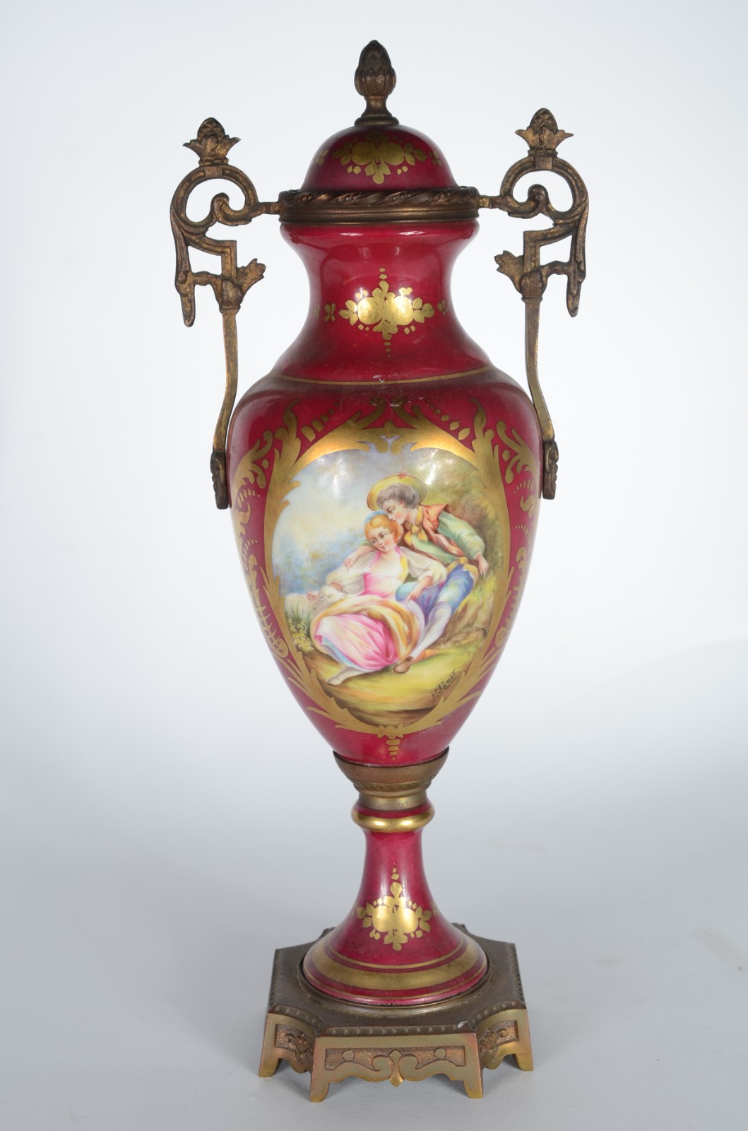 Sèvres (1740) - foto 1 de 7