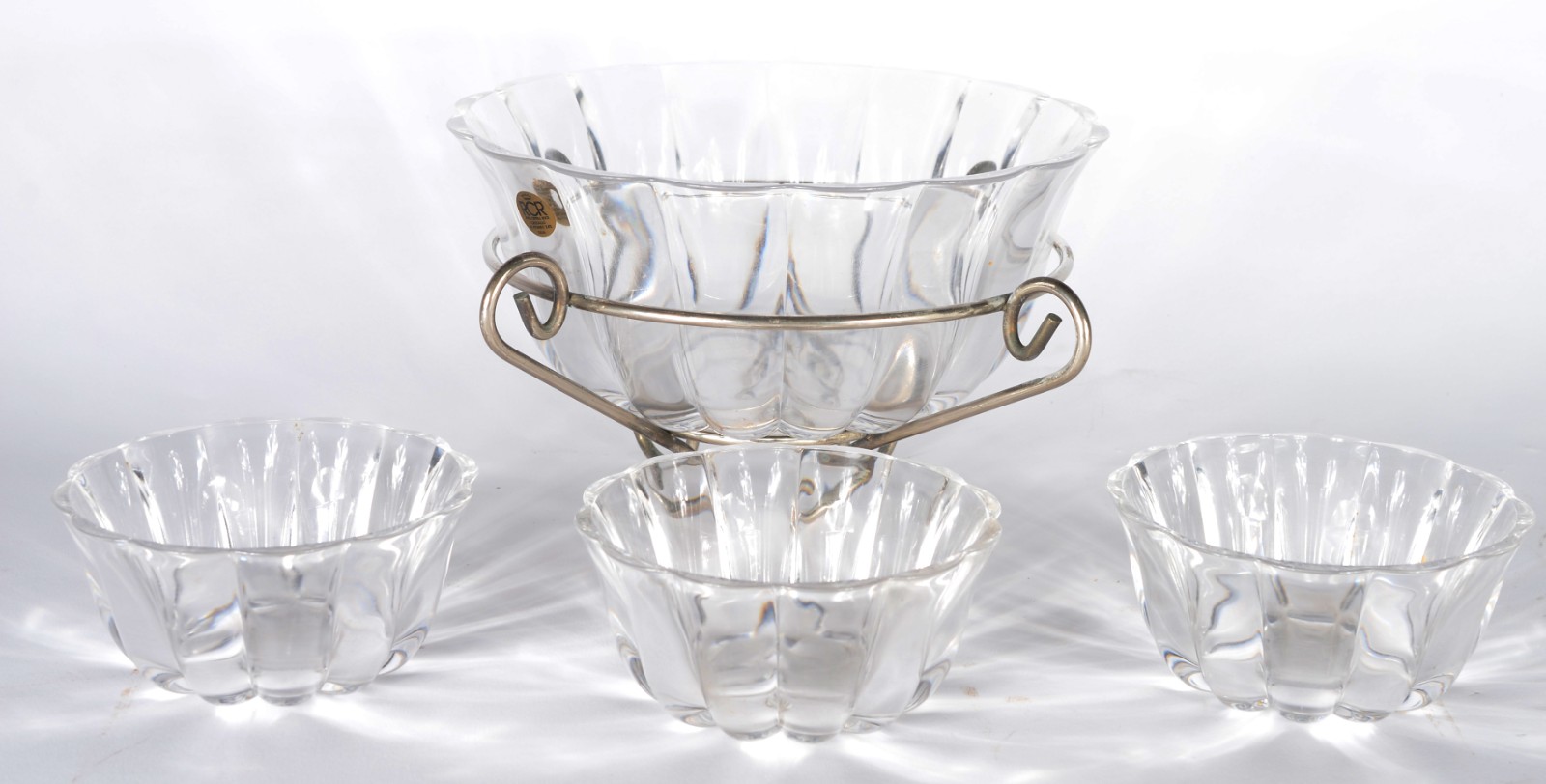 Conjunto de saladeira de cristal italiano gomado com suporte de metal... - foto 1 de 6