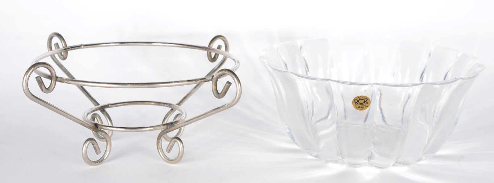 Conjunto de saladeira de cristal italiano gomado com suporte de metal... - foto 6 de 6