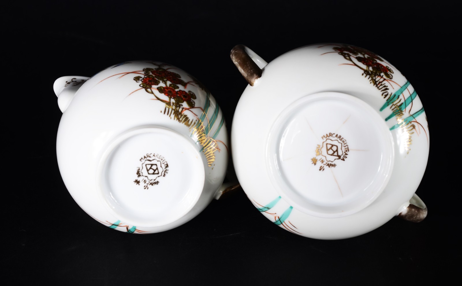Parte de serviço de porcelana oriental para chá, composto de: 4... - foto 8 de 9