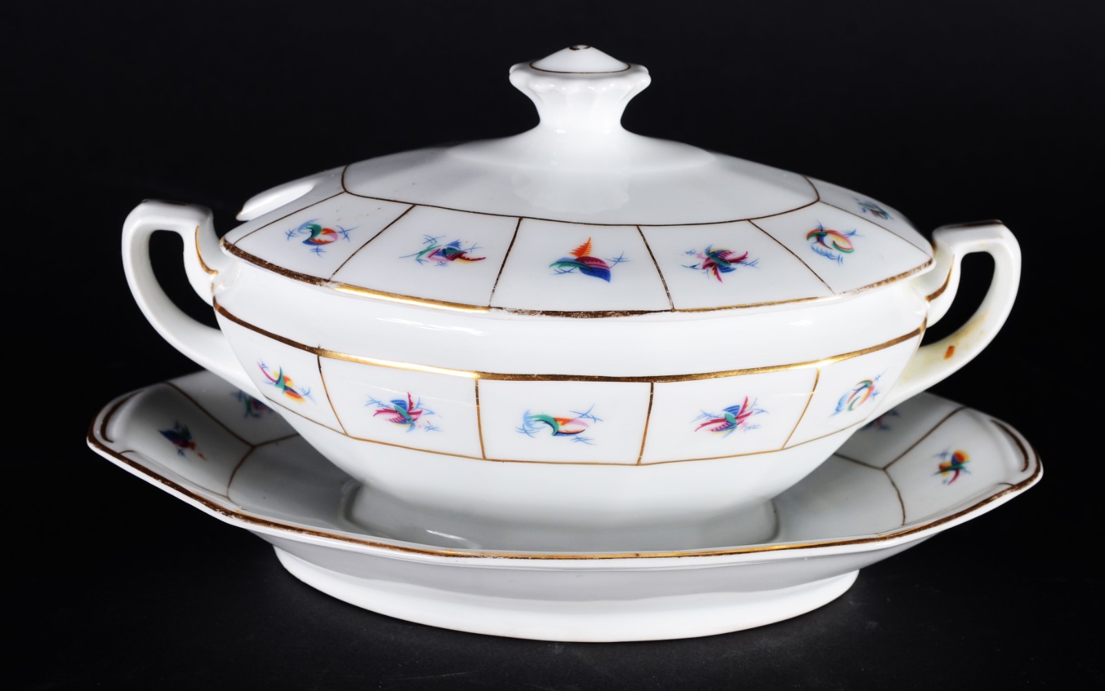 Molheira com presentoir de porcelana tcheca branca decorada com... - foto 1 de 6