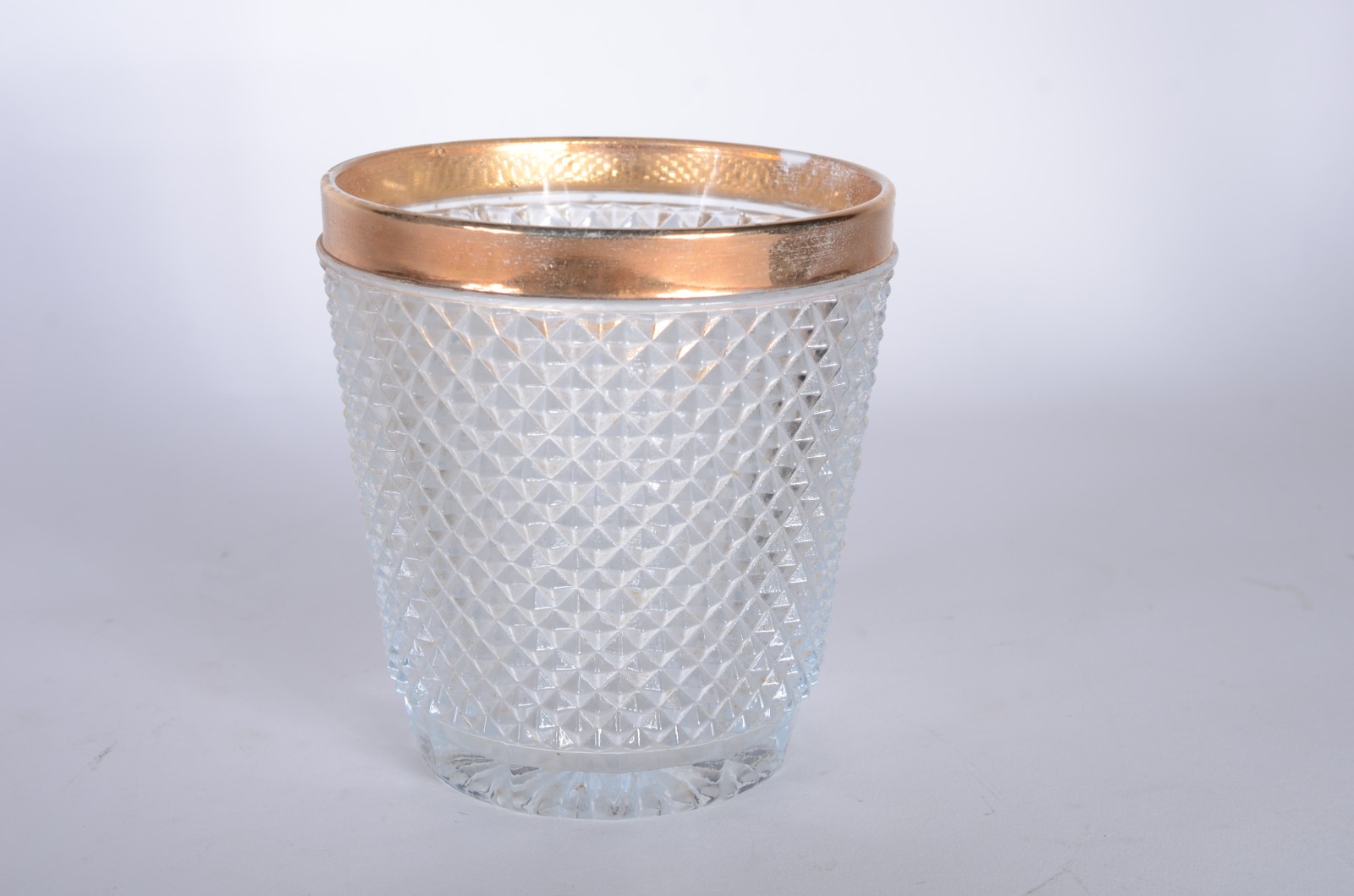 Conjunto de cristal bico de jaca com bordas douradas, composto de... - foto 3 de 4