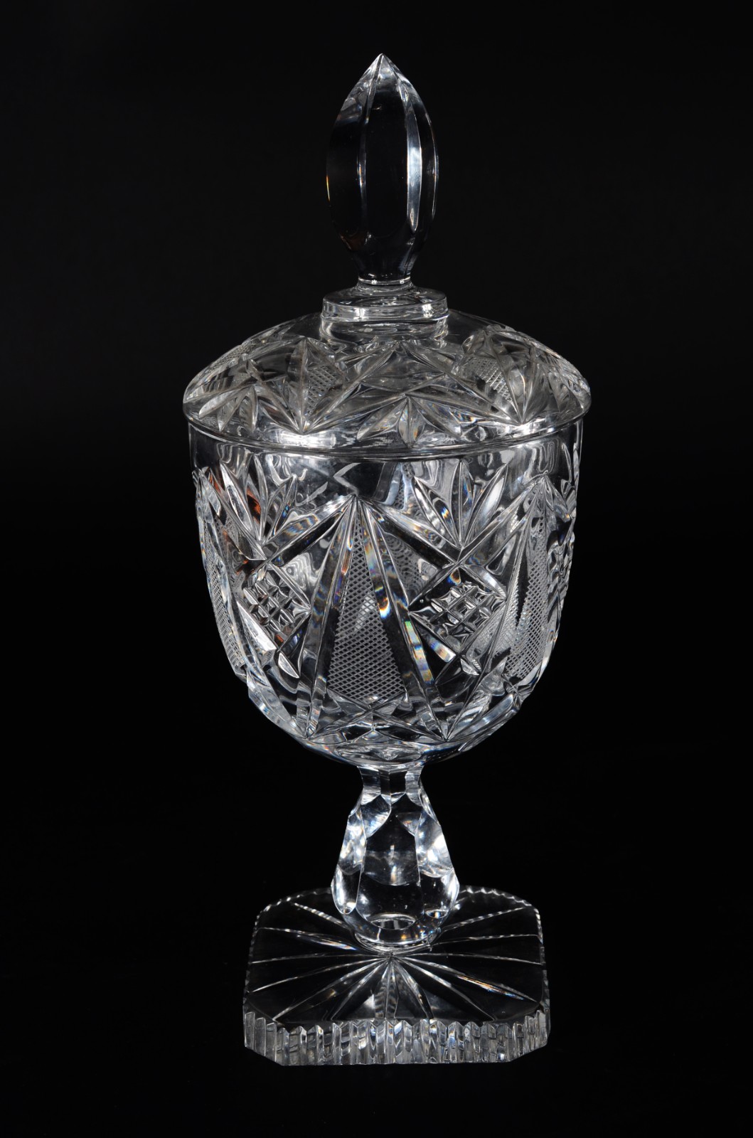 Compoteira de cristal tcheco lapidado. - foto 1 de 8