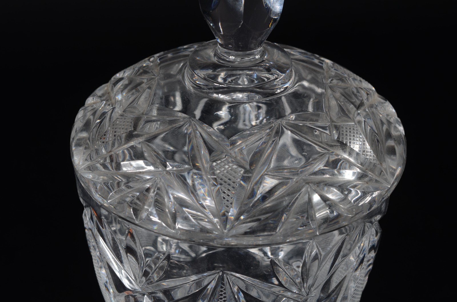 Compoteira de cristal tcheco lapidado. - foto 2 de 8