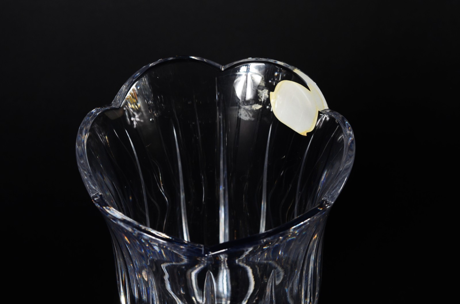 Cinco peças diversas de cristal, sendo: bowl, bomboniere, pequeno... - foto 9 de 11