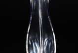 Baccarat (1764),  - Pequeno vaso de cristal francês, marcado na base.