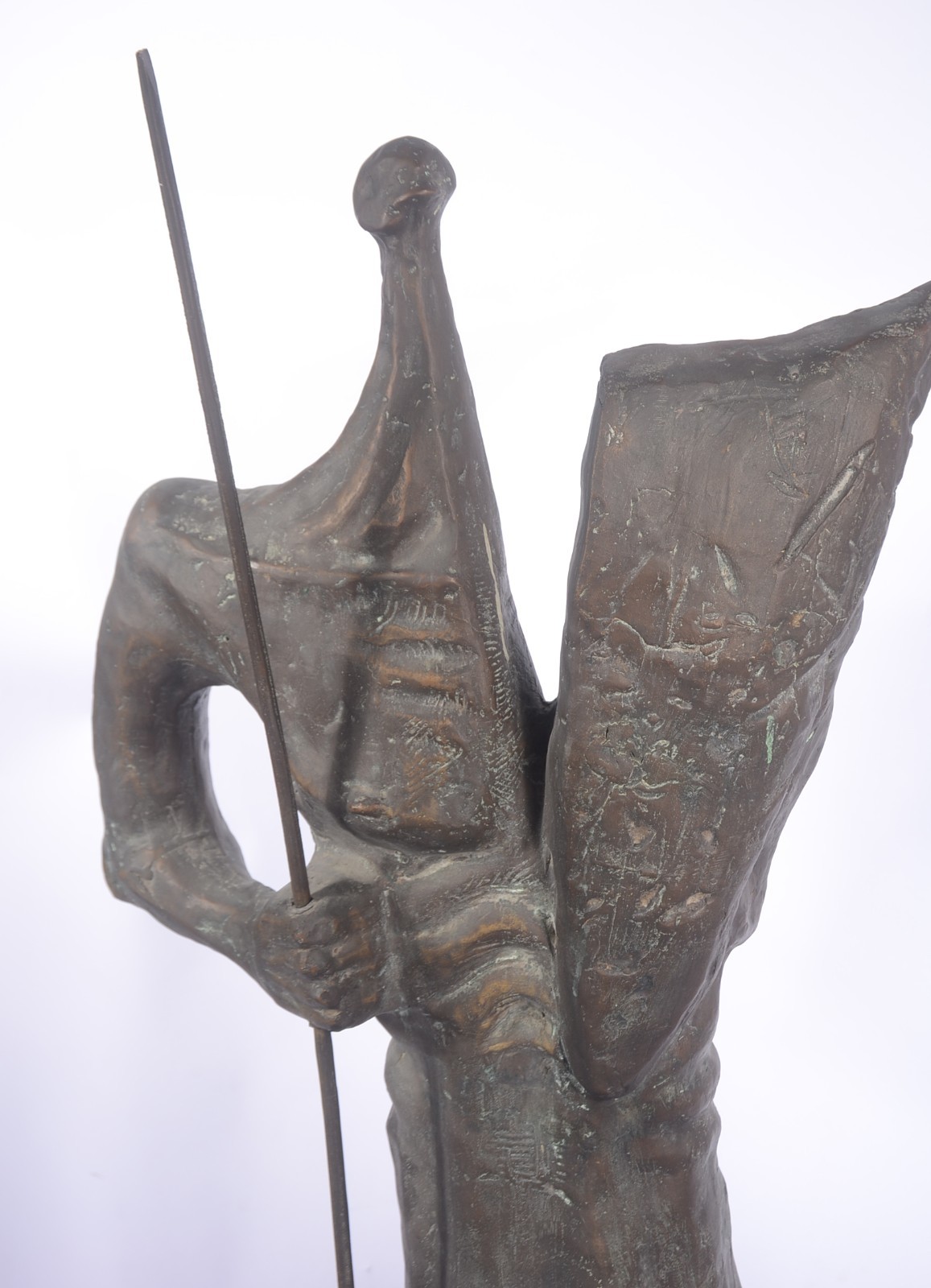 Escultura de bronze representando Guerreiro Nú. - foto 2 de 4