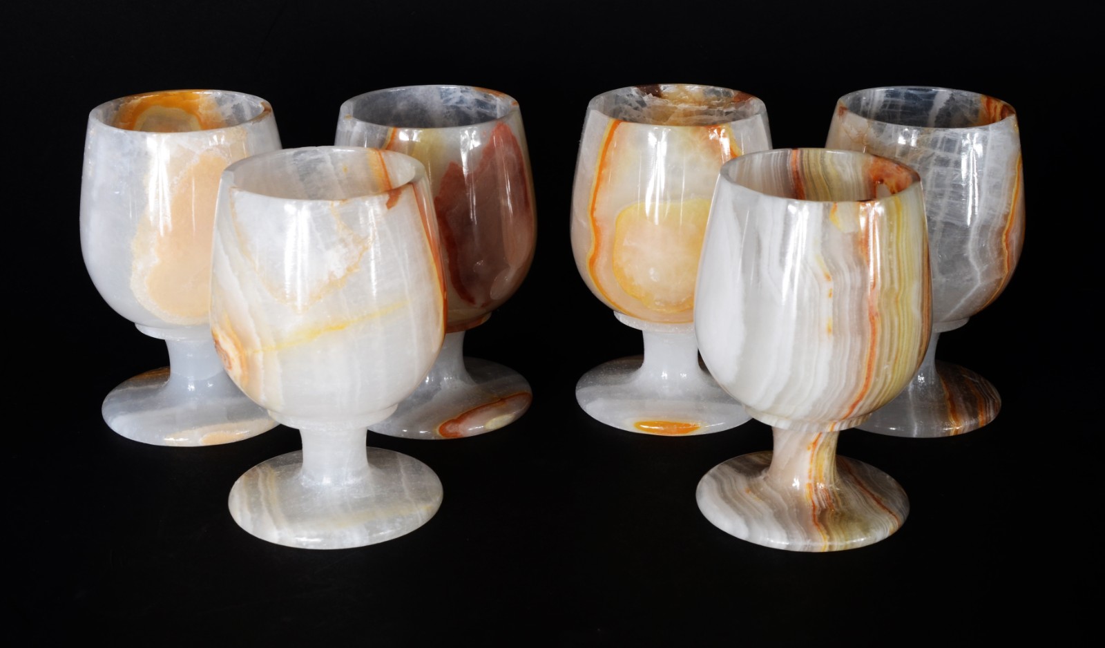 Conjunto com 6 copos de "pedra". - foto 1 de 3