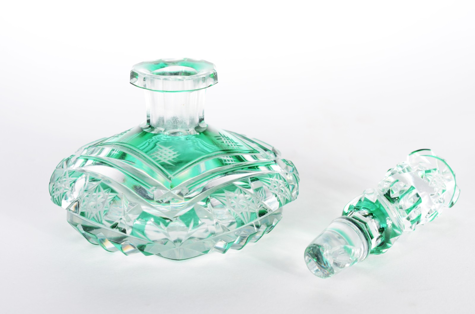 Conjunto com 3 peças para toilette de cristal doublé verde lapidado... - foto 7 de 10