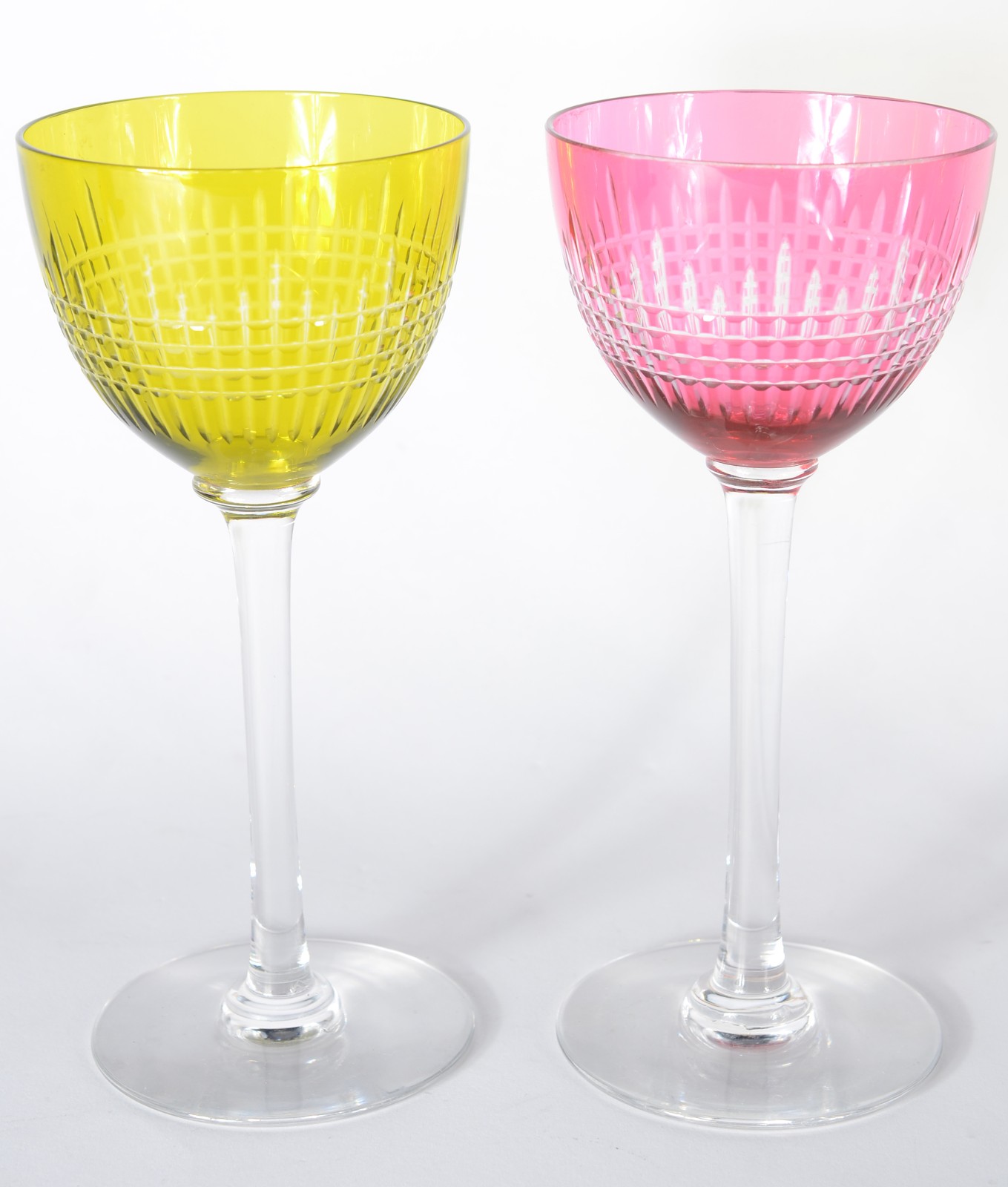 Conjunto com 7 cálices para vinho de cristal europeu doublé lapidado... - foto 2 de 4