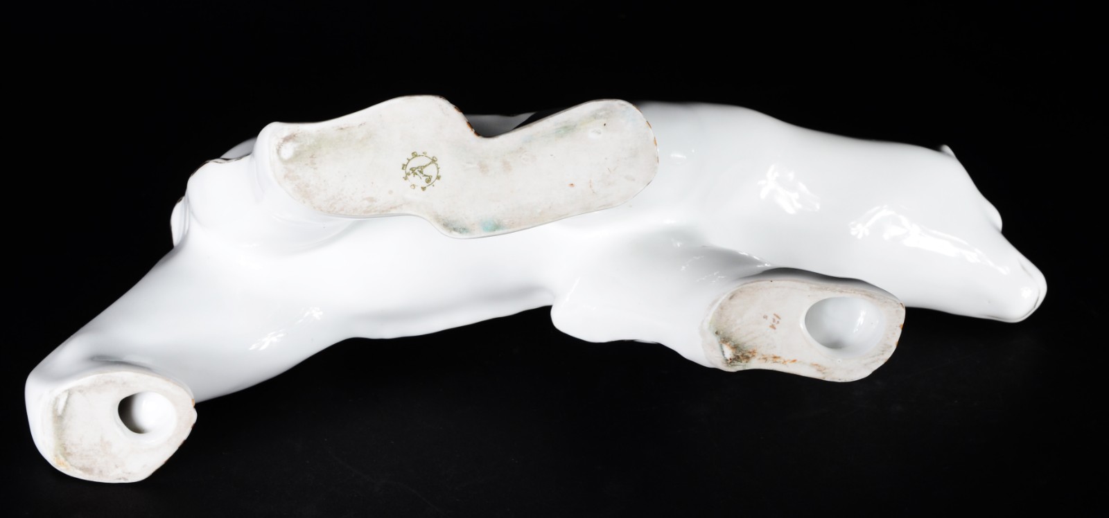 Duas peças, sendo: potiche de porcelana oriental e estatueta de... - foto 10 de 11