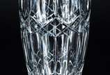 Vaso de cristal tcheco lapidado. - Vaso de cristal tcheco lapidado.