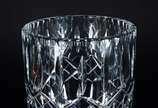 Vaso de cristal tcheco lapidado. - Vaso de cristal tcheco lapidado.