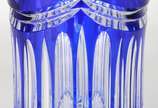 Vaso de cristal tcheco doublé azul lapidado. - Vaso de cristal tcheco doublé azul lapidado.