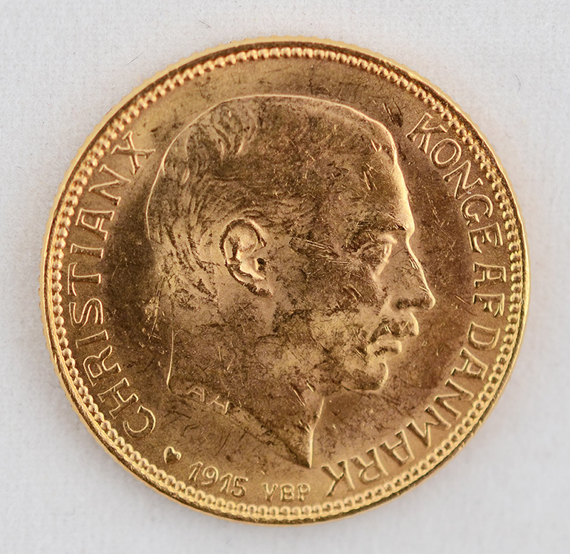 Moeda de 20 KRONER - DINAMARCA - CHRISTIAN X - 1915. Padrão do ouro... - foto 2 de 2