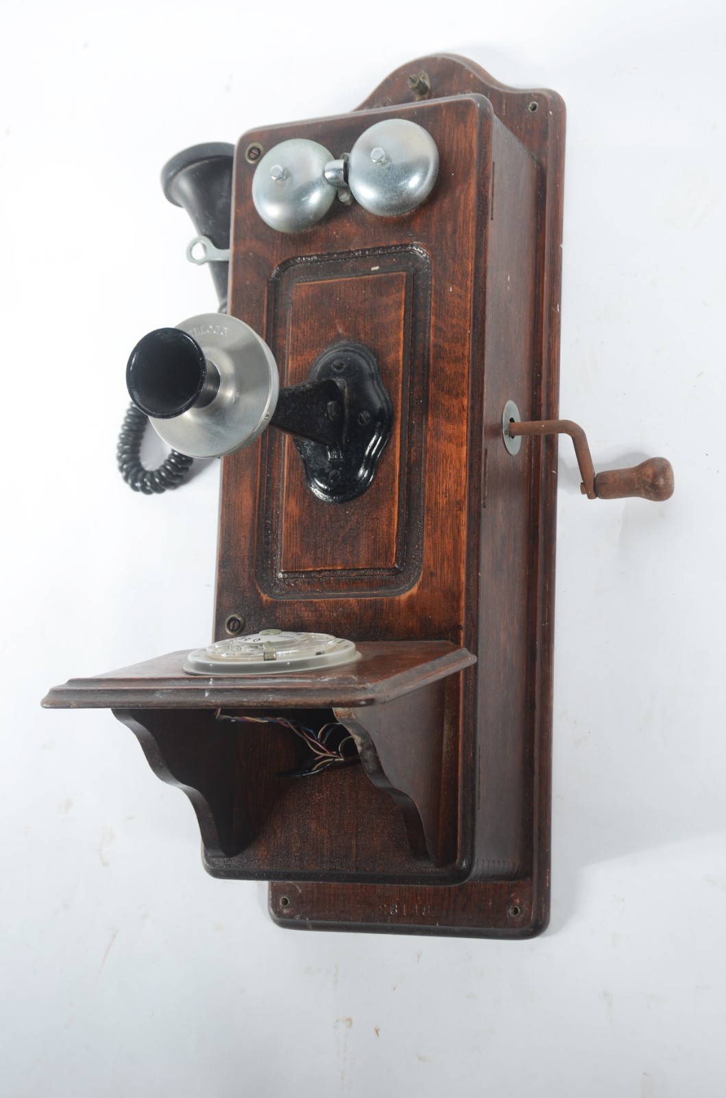 Telefone de parede com discador adaptado, caixa de madeira. Não foi... - foto 1 de 7