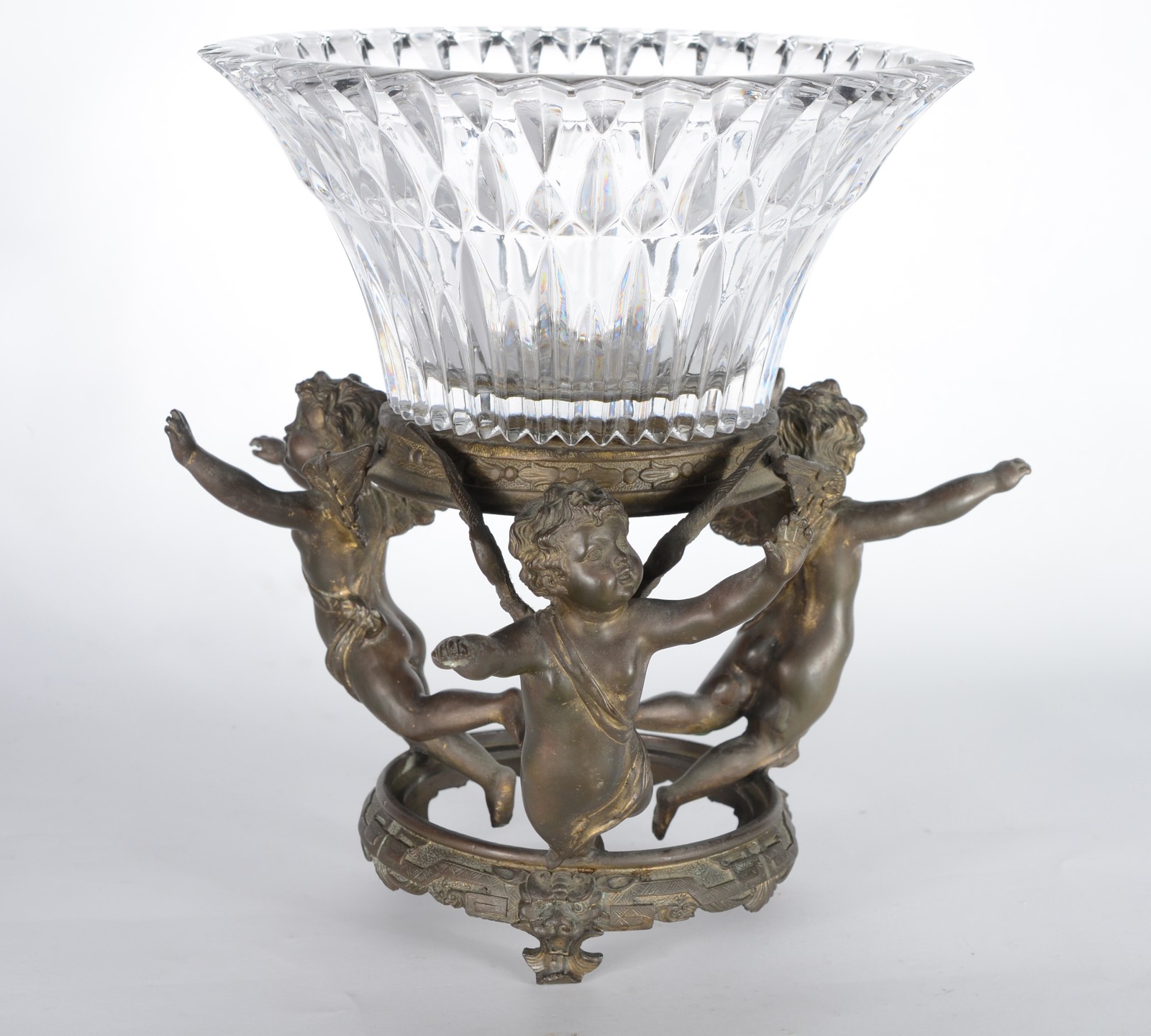 Fruteira/centro de mesa de cristal lapidado, base de bronze decorada... - foto 1 de 9