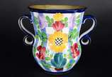 VILLEROY & BOCH,  - Vaso de faiança alemã Villeroy&Boch decorado com flores em policromia.