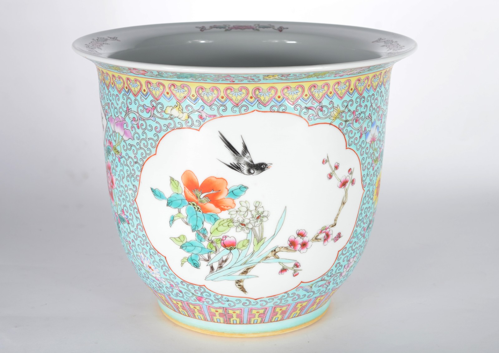 Cachepot de porcelana chinesa, decorado com flores e pássaros em... - foto 5 de 6