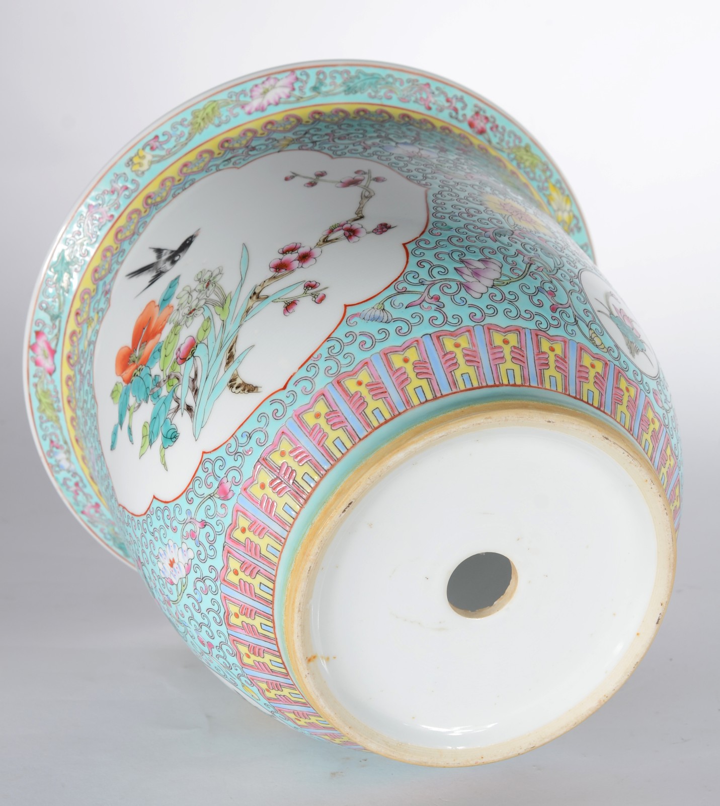 Cachepot de porcelana chinesa, decorado com flores e pássaros em... - foto 6 de 6
