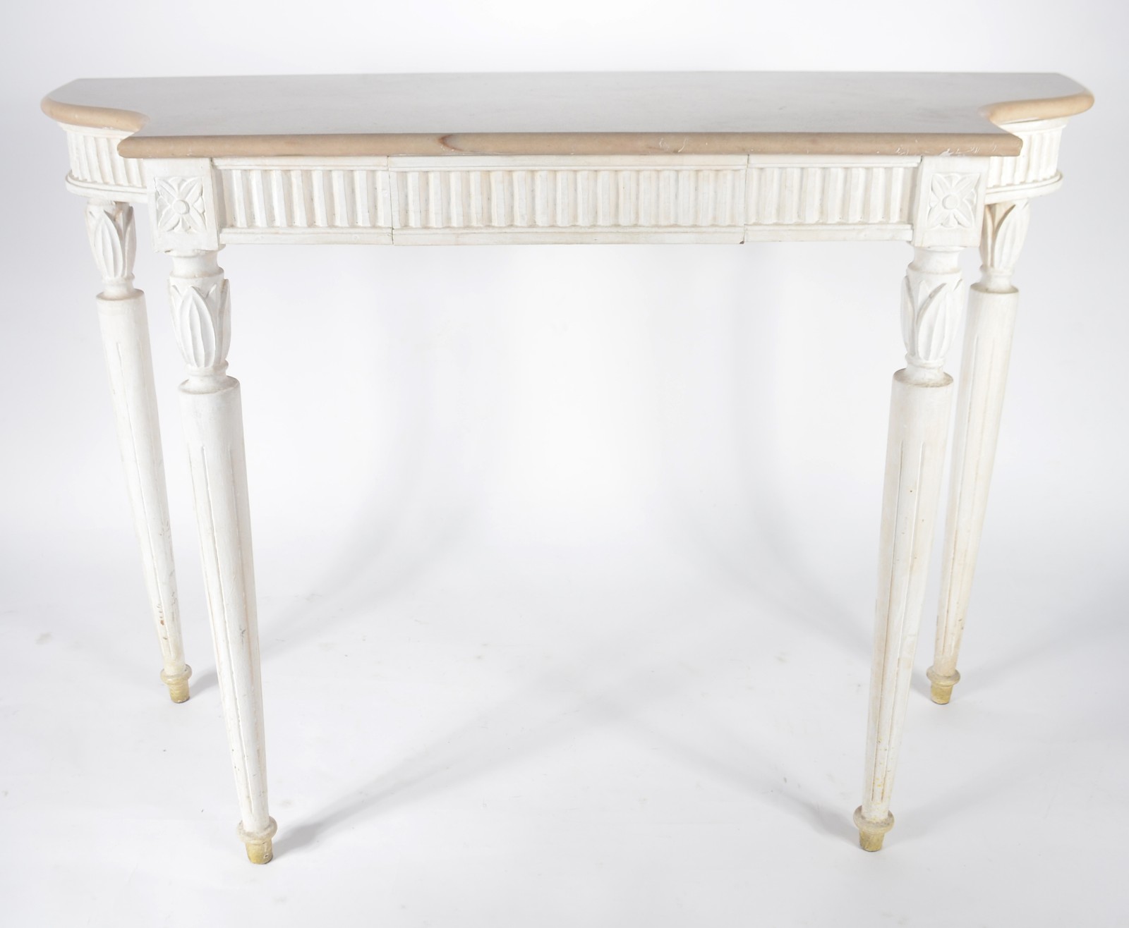 Console de madeira nobre patinado de branco, tampo de mármore... - foto 2 de 6