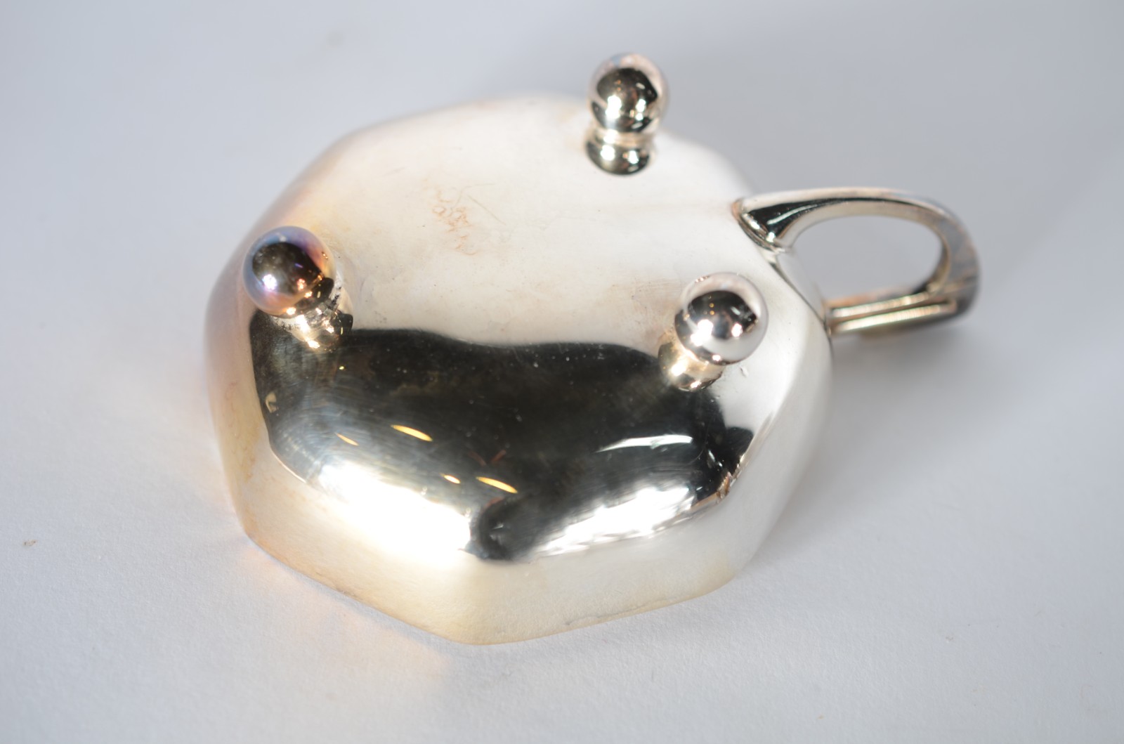 Conjunto com 12 taças para sorvete de metal prateado. - foto 3 de 3