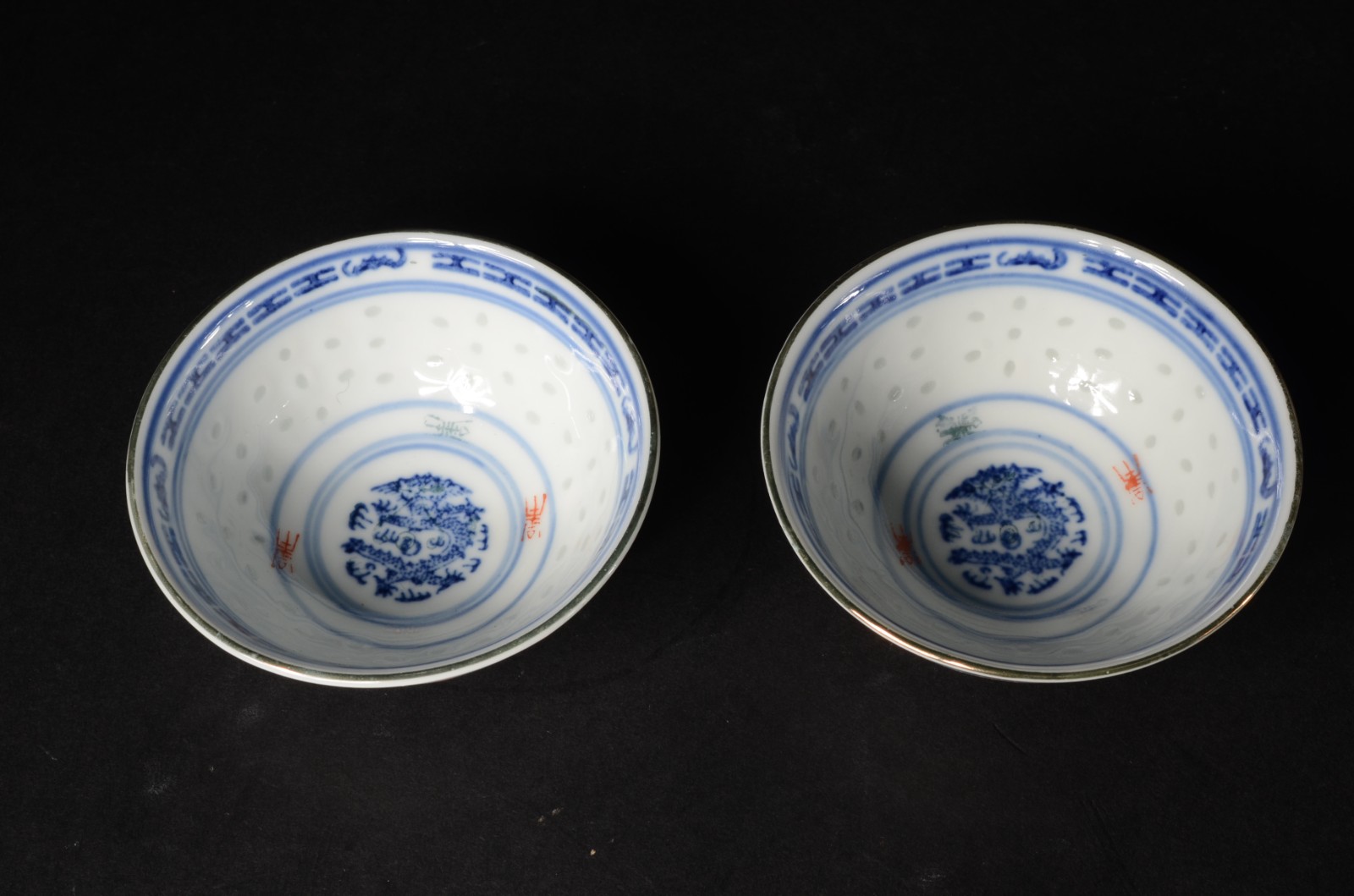 Conjunto com 24 bowls maiores e 24 bowls menores de porcelana... - foto 3 de 6