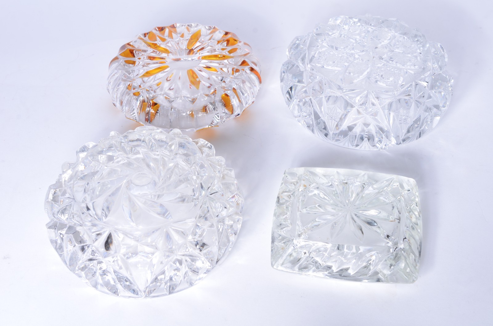 Diversas peças de cristal/ vidro, sendo: vaso, fruteira feitio... - foto 5 de 10
