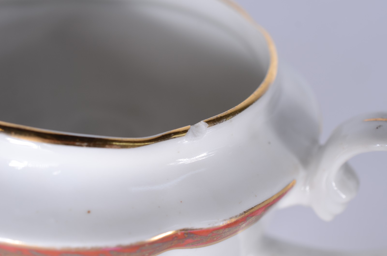Serviço para chá de porcelana Real, branca decorada com flores em... - foto 8 de 8