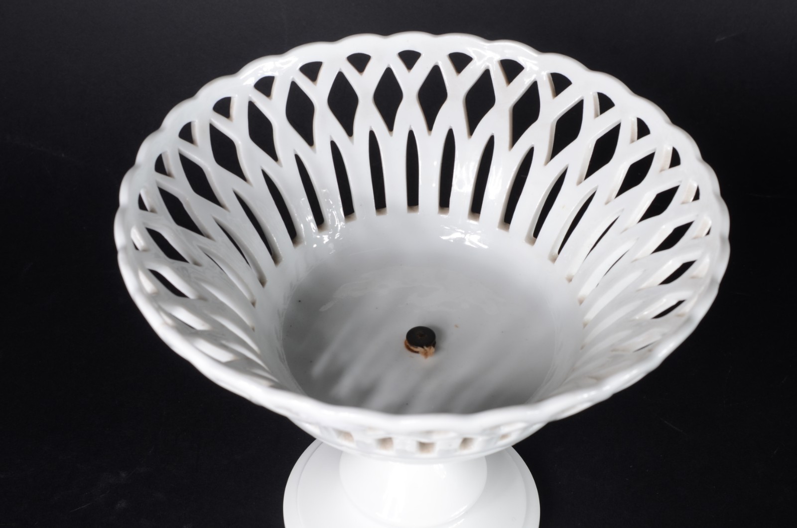 Três peças de porcelana. - foto 2 de 7
