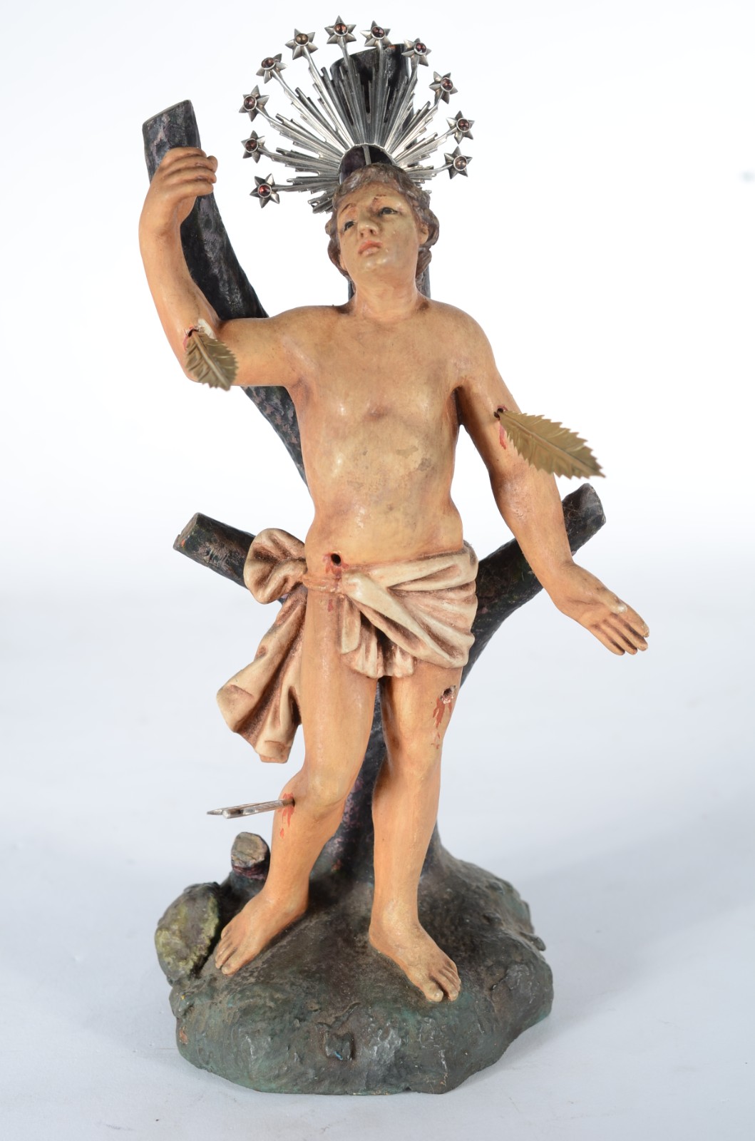 São Sebastião - Antiga imagem de madeira policromada com resplendor... - foto 1 de 8