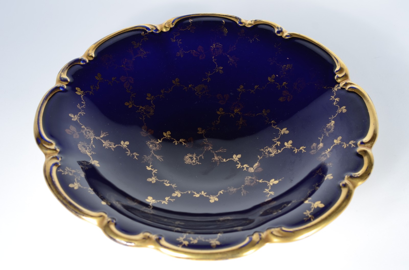 Centro de mesa de porcelana alemã "Lindner - Bavaria" na cor azul... - foto 1 de 5