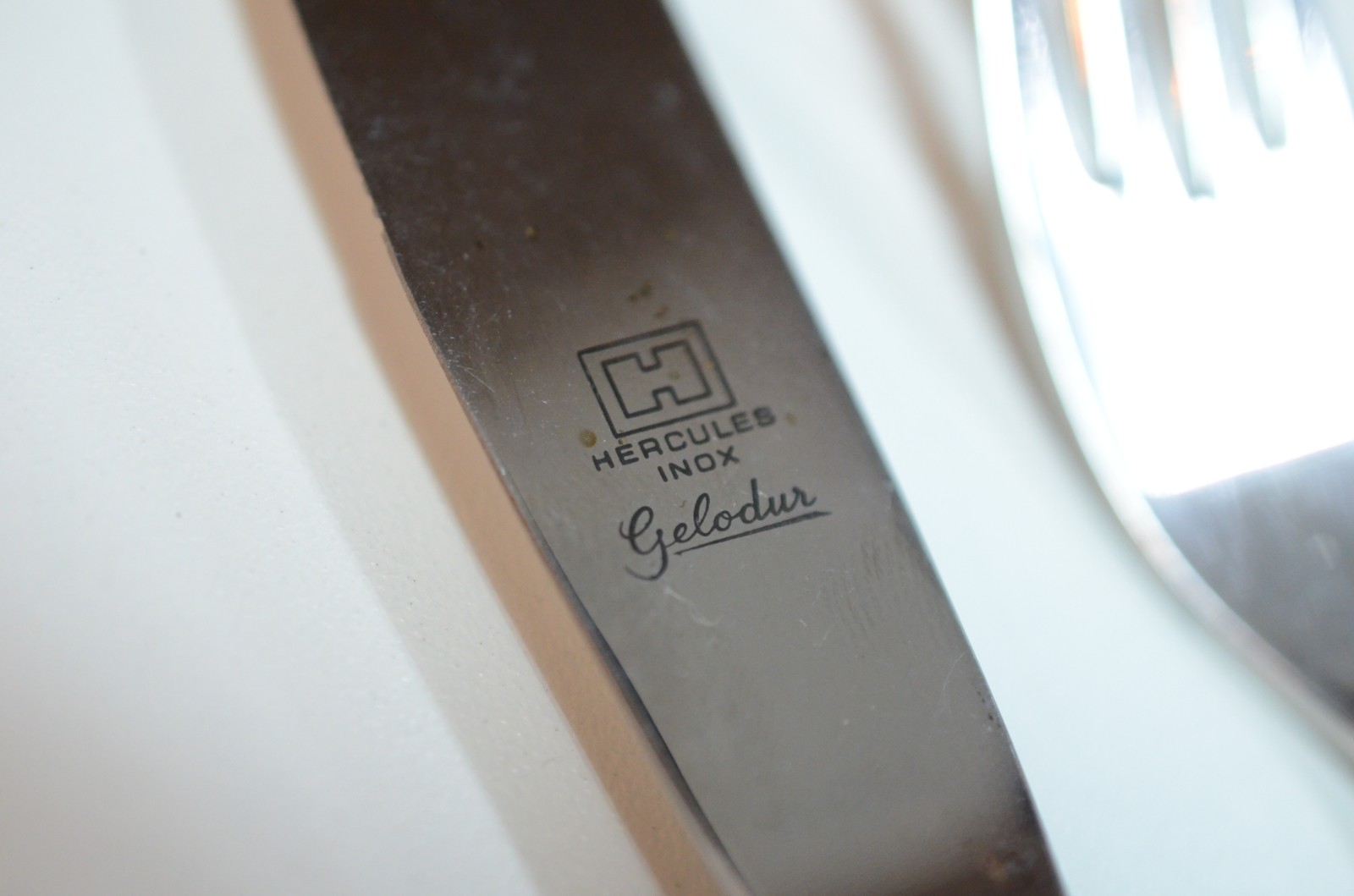 Faqueiro Herculex de inox, composto de: 12 colheres, 24 garfos, 12... - foto 4 de 5