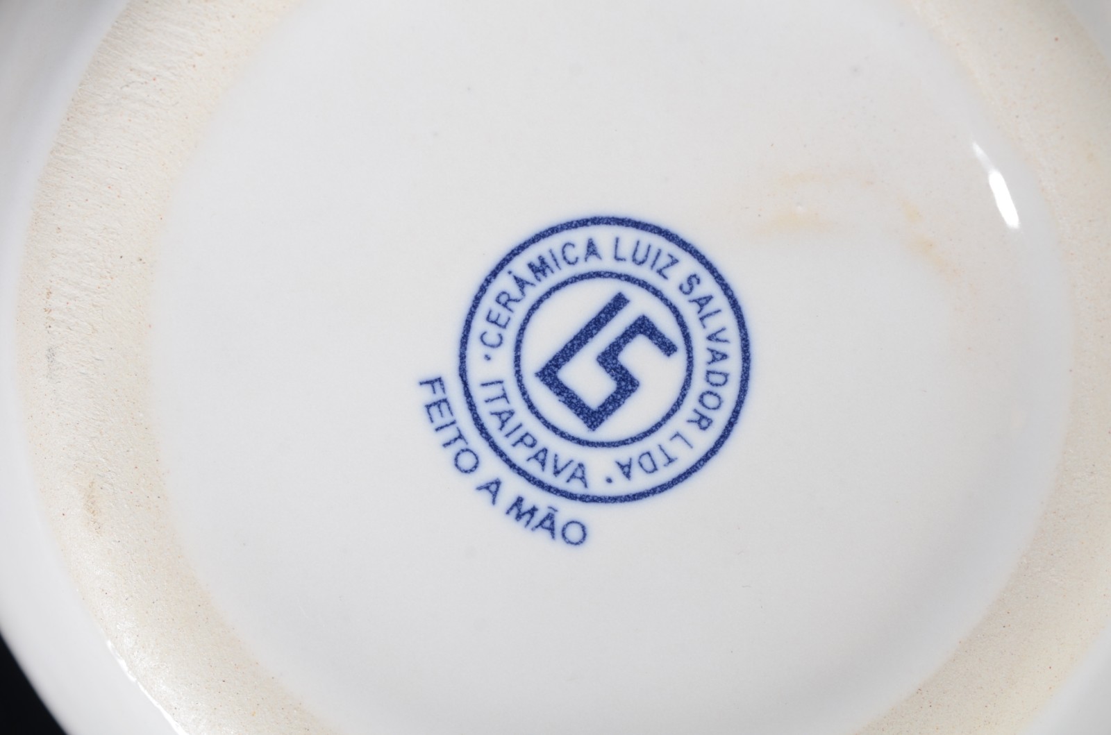 Par de petisqueiras de cerâmica Luis Salvador, feitas à mão, detalhe... - foto 6 de 6