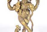 Ganesha com mangusto - Escultura de bronze dourado representando o Deus Ganesha. É representado por um elefante, onde a cabeça simboliza a felicidade, as orelhas abertas são