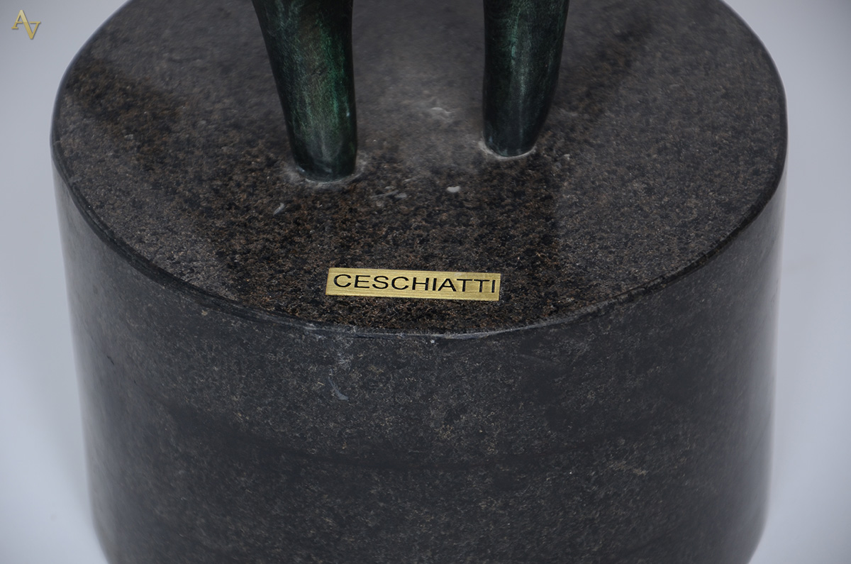 CESCHIATTI (1918 - 1989) - Escultura de bronze patinado representando... - foto 4 de 5