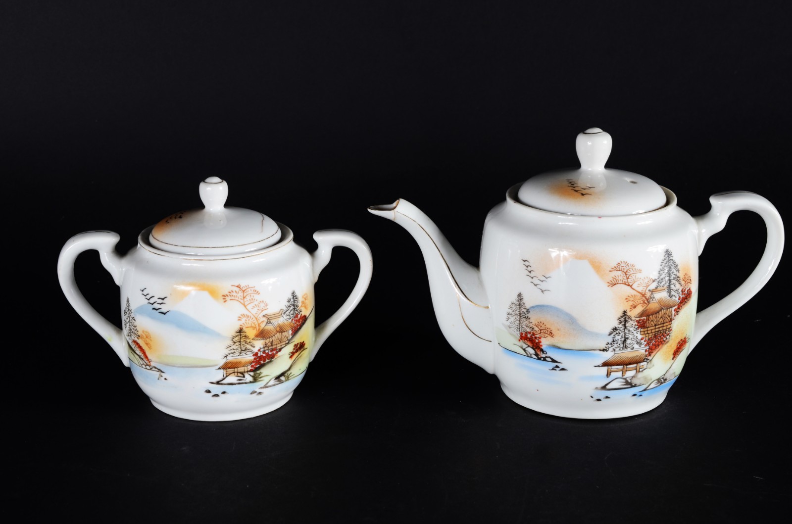 Aparelho de chá de porcelana oriental AFI China, decorado com... - foto 3 de 11