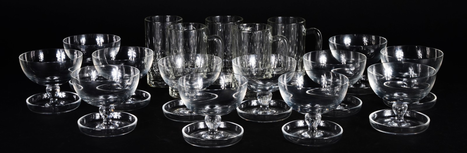 Conjunto com 12 taças de cristal com presentoir para sobremesa... - foto 1 de 6