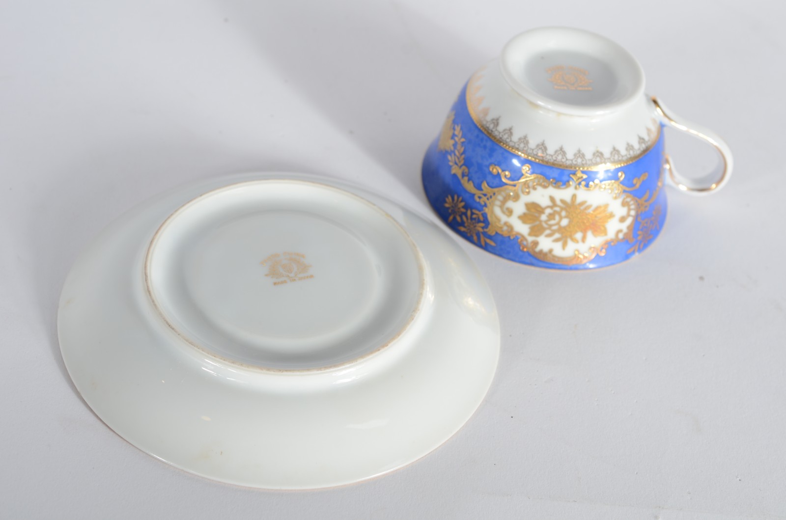 Aparelho de jantar de porcelana japonesa "Jyoto", branca com tarja... - foto 10 de 11