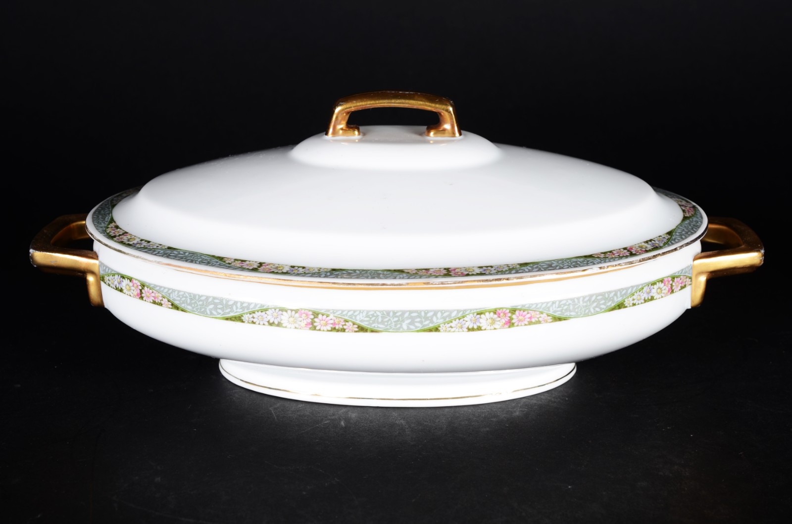 Aparelho de jantar, chá e café de porcelana Bavaria, composto de: 19... - foto 5 de 11