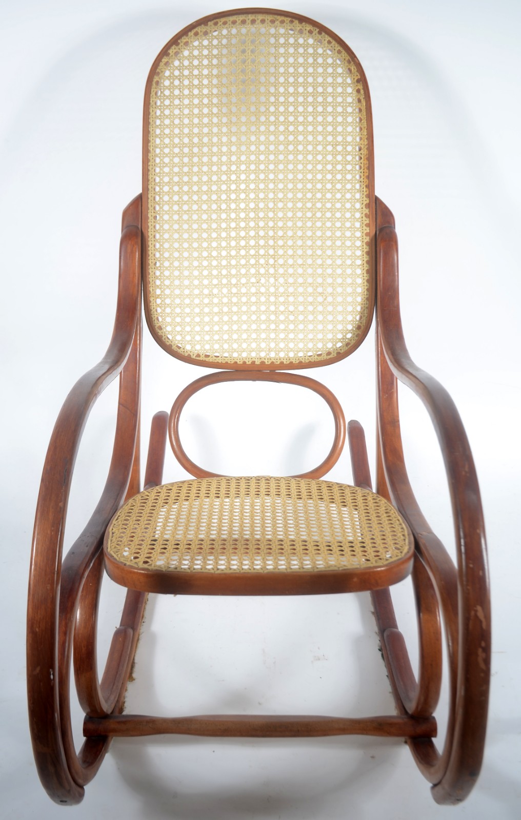 Cadeira de balanço de madeira nobre, estilo austríaco Thonet... - foto 2 de 5