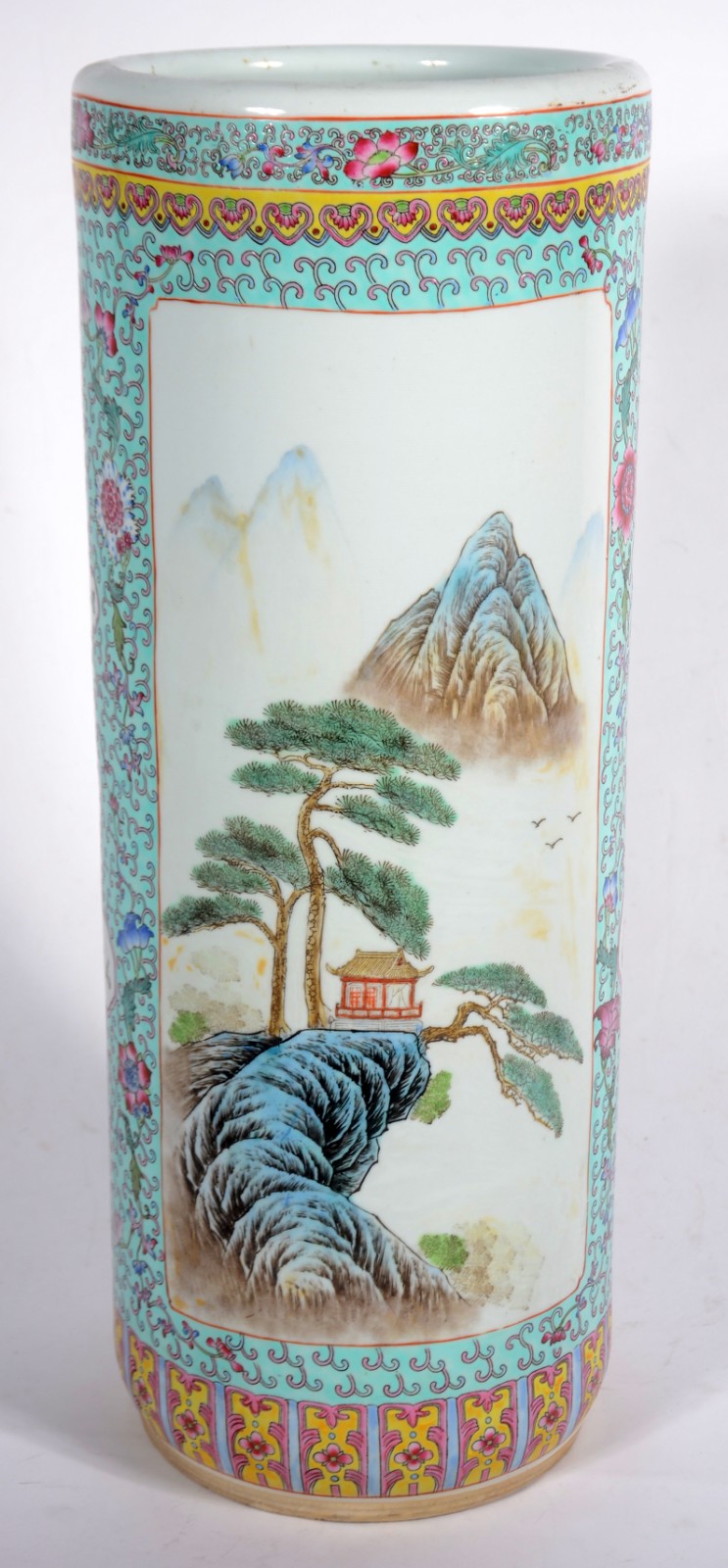 Bengaleiro de porcelana chinesa policromada. - foto 1 de 4