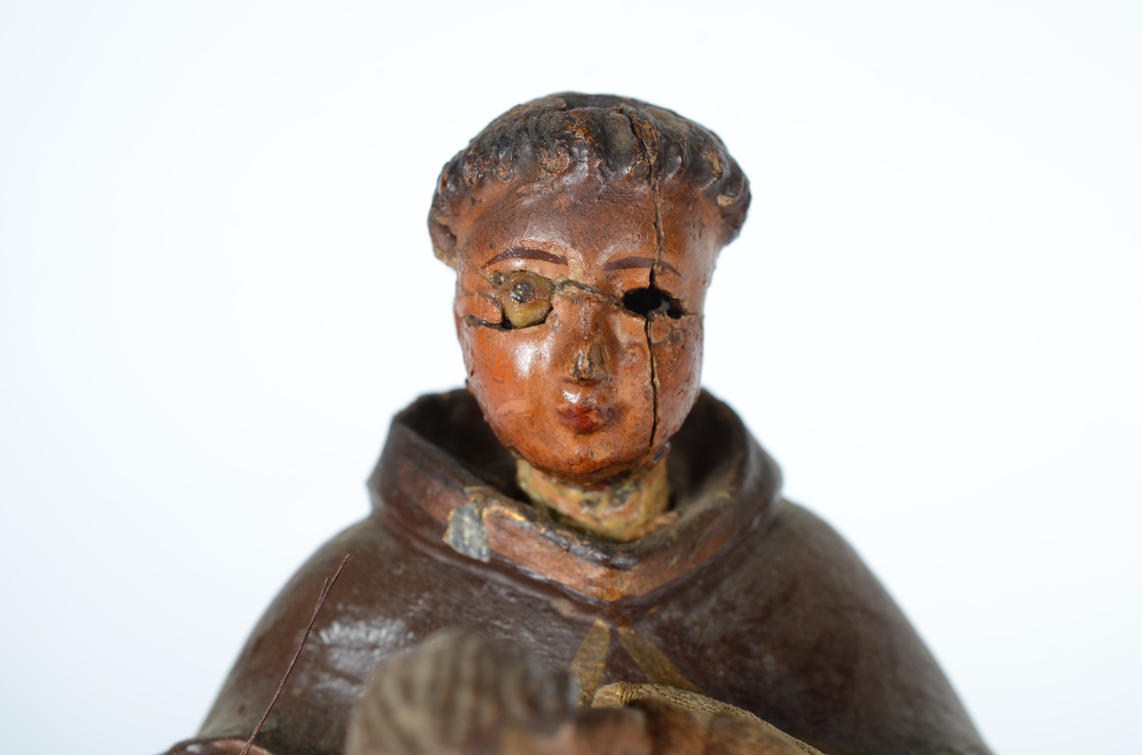 Santo Antônio com menino - Antiga Imagem de madeira policromada e... - foto 4 de 8