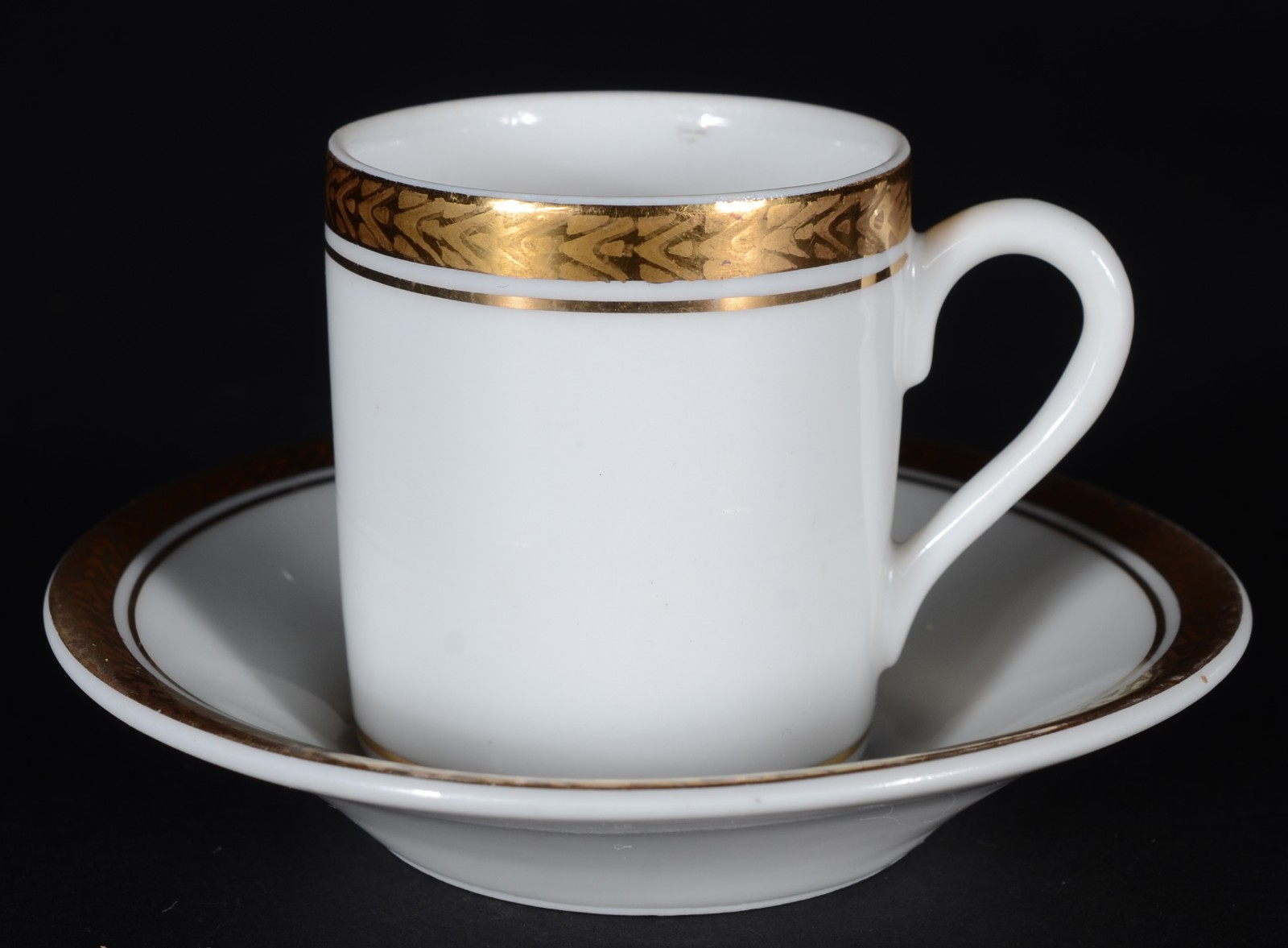 Conjunto com 12 xícaras de café com pires de porcelana Brennand... - foto 2 de 5