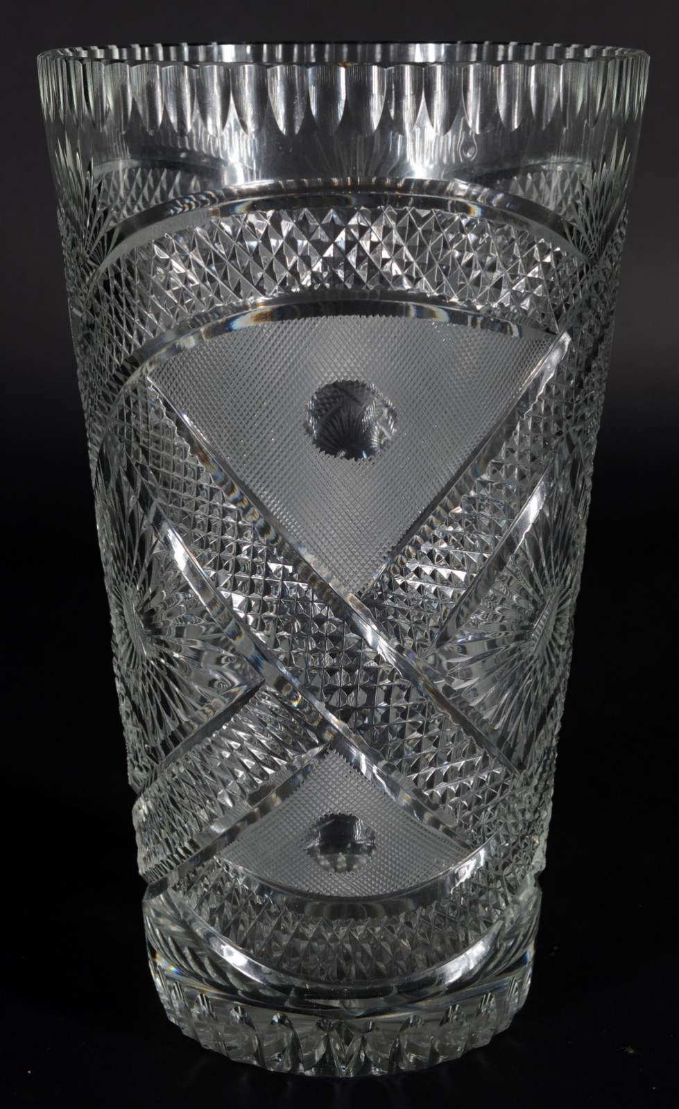 Vaso de cristal tcheco lapidado. - foto 5 de 5